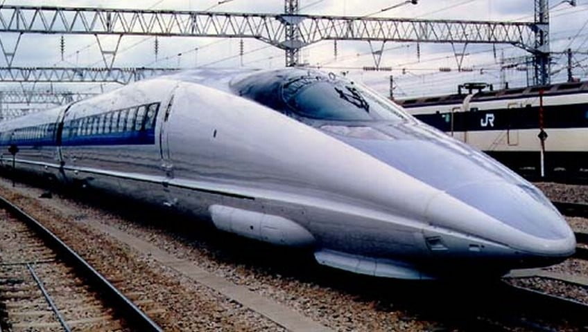 kereta-cepat-shinkansen