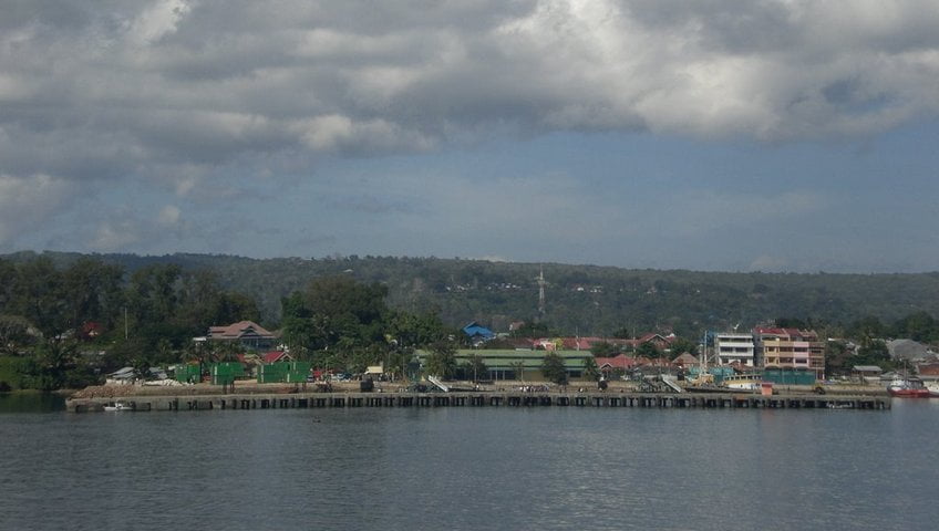 pelabuhan-bau-bau