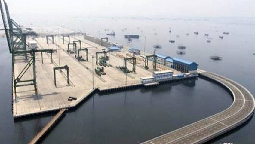 presiden-jokowi-resmikan-terminal-baru-npct1