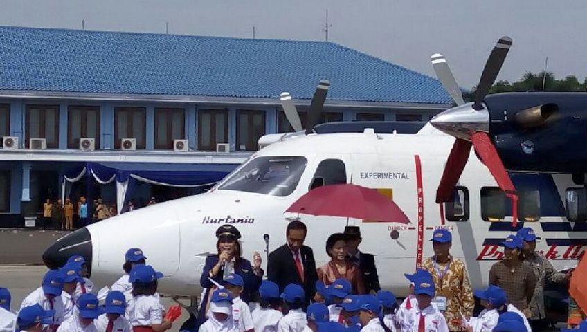 Di Hari Pahlawan, Presiden Jokowi Resmi Beri Nama untuk Pesawat N219